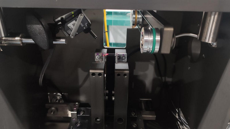 高速转子激光自动平衡机设备细节图1-苏州赛德克平衡机